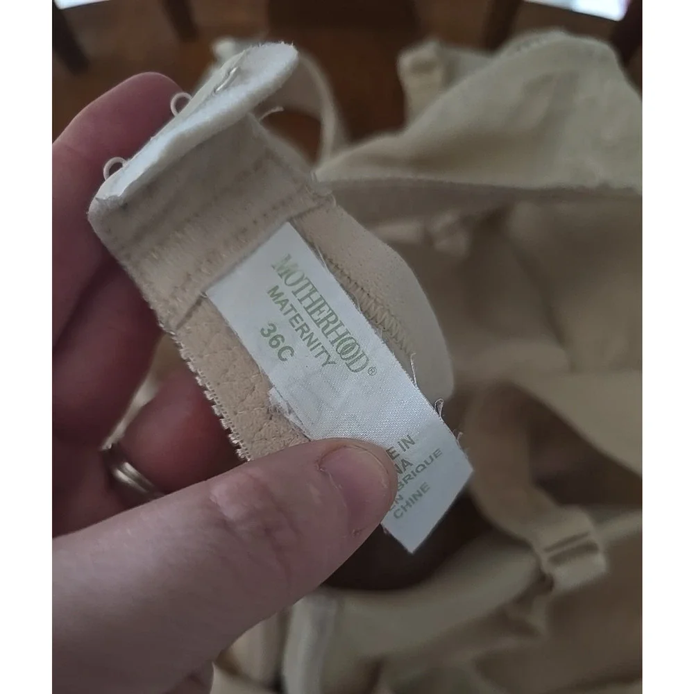 Lot of 2 Motherhood Maternity Tan Adjustable Underwire Nursing Bra Size‎ 36C
